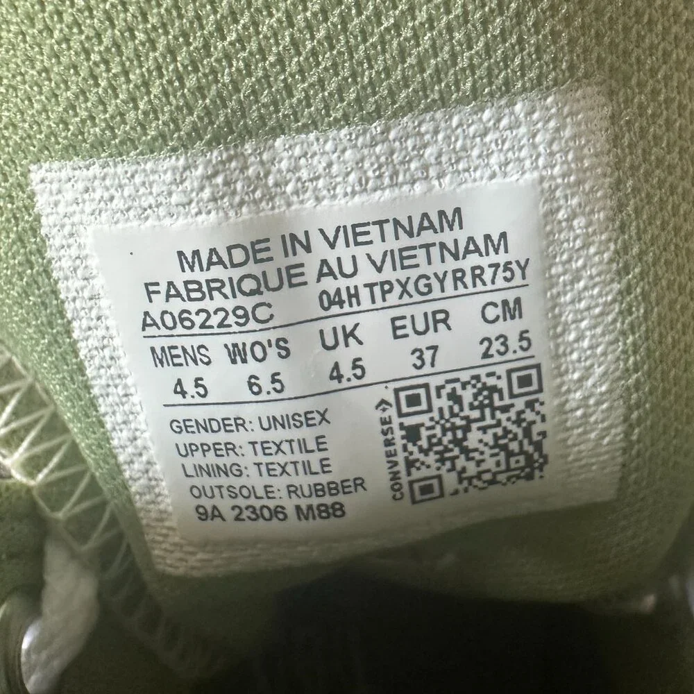 Limited Edition Converse Chuck Taylor All Star Hi Berry Buzz Sneakers - Picture 11 of 12